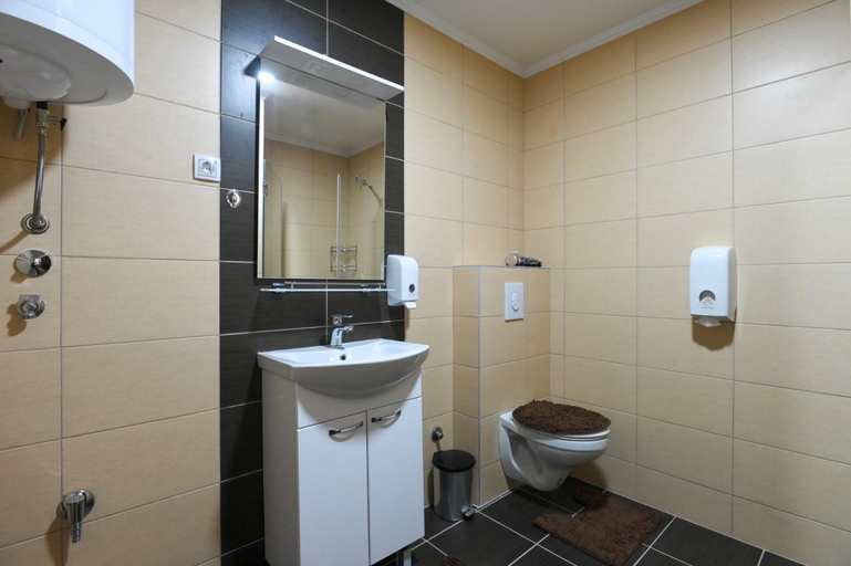 Bathroom 3, Zova Deluxe Apartment, Čajetina