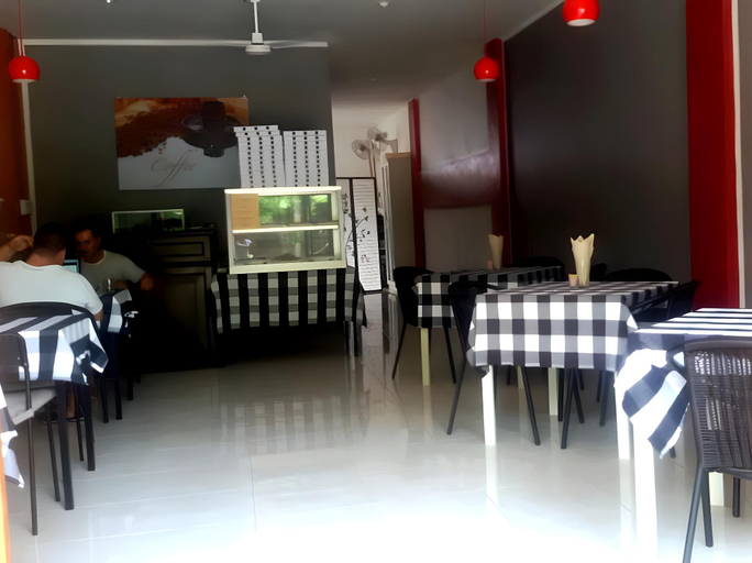 Food & Drinks, Da Puccio Rawai Guesthouse, Pulau Phuket