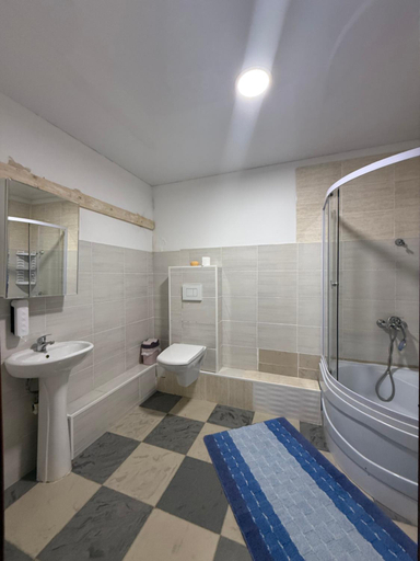 Bathroom 2, DreamHotel