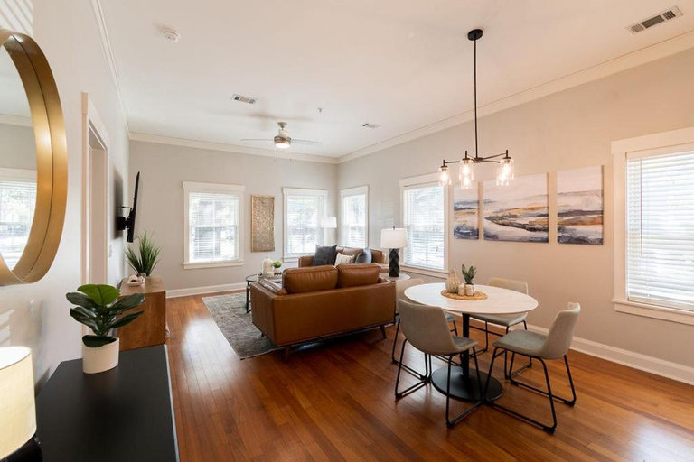 Others 3, Savannah Residences, Chatham