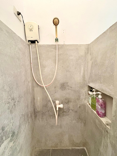 Bathroom 3, Villa Milagros Dive Inn Anilao Duplex Villa, Mabini