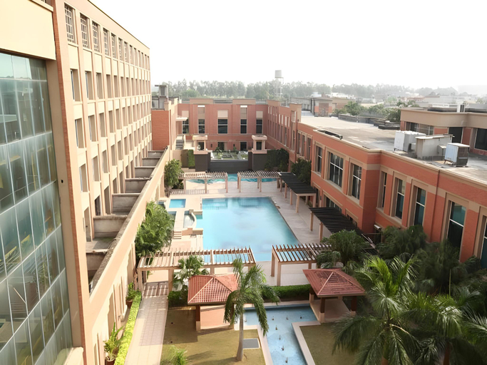 Exterior & Views, Nirvana Luxury Hotel, Ludhiana