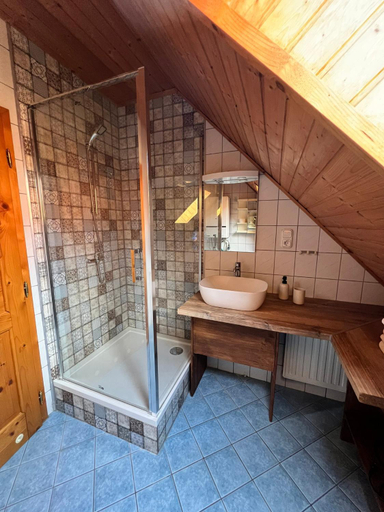 Bathroom 3, Vesta Apartments, Hévíz/Keszthely