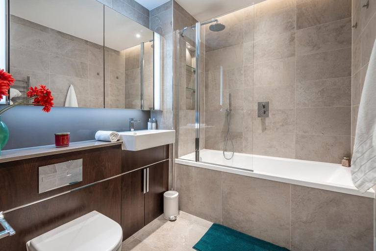 Bathroom, The Embassy Suite @Devereux_Residences, London