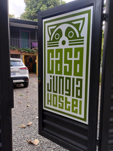 Public Area, Casajungla Hostel, Garabito