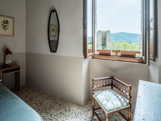 Bedroom 2, Rooms and Wine al Castello, Siena