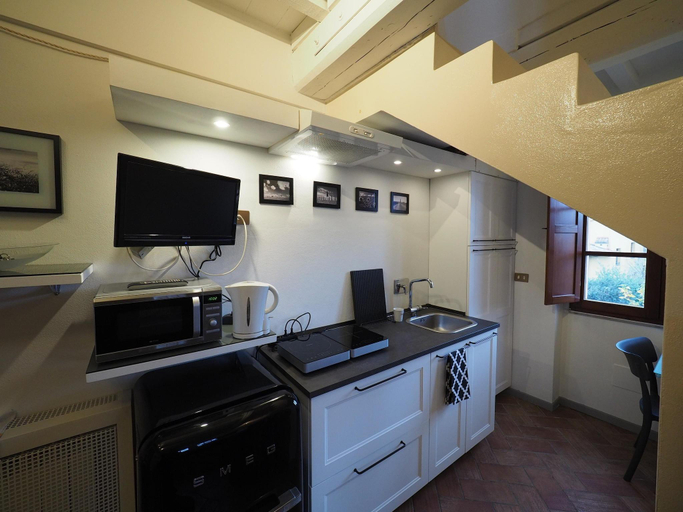 Others 5, Pretty Apartment near San Gimignano, Florence