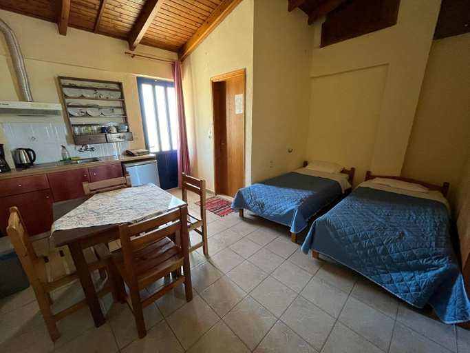 Bedroom 2, Ilios kalamaki maria, Faistos