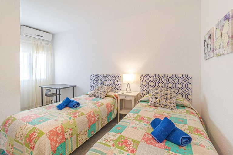 Bedroom 3, Villa Parador private Heated Pool roof terrace, Málaga