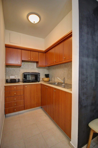 Private kitchenette 4, Villa Elias 3BR with Jacuzzi & Pool, Crete