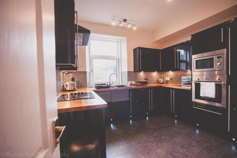Others 4, Stylish and Spacious two bed in Aberdeen's West End, Aberdeen
