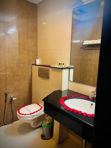 Bathroom, Hotel Excalibur, Kottayam