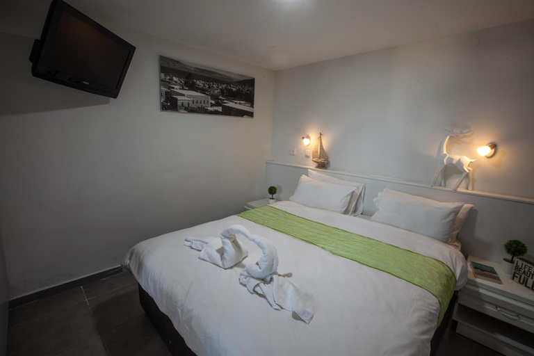 5, South Beach Kinnereth