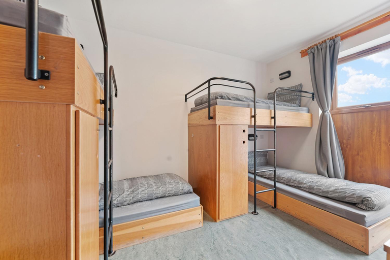 Bedroom 2, Errigal Hostel