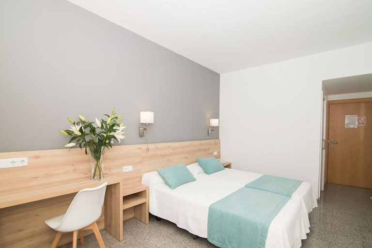Bedroom 2, Hotel Abelay, Baleares