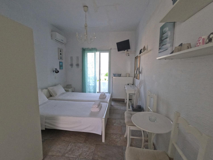 Others 5, Crisio Studios, Central Greece