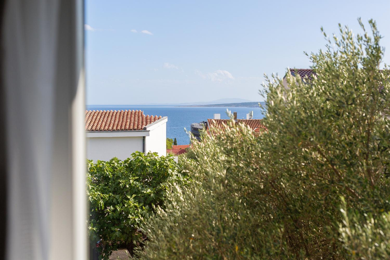 Others 3, Apartment Iris, Krk