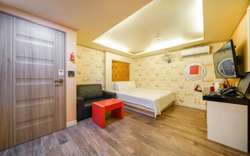 Bedroom 2, Busan Jaesongdong M6, Haeundae