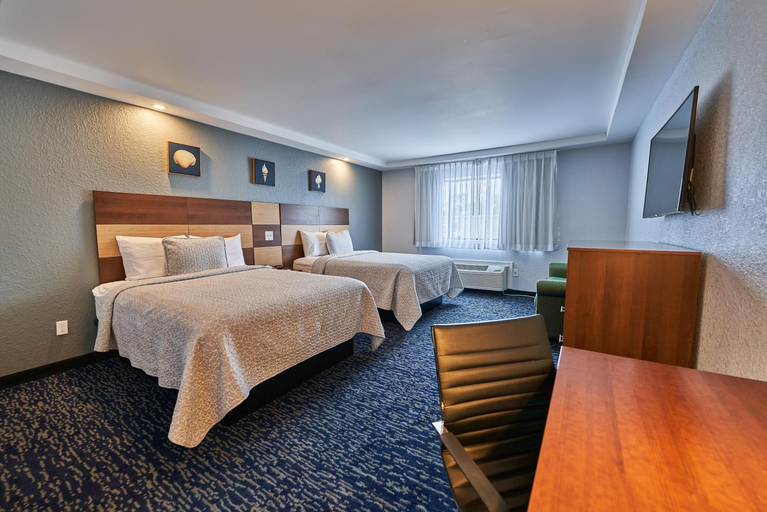 Bedroom, International Inn, Barnstable