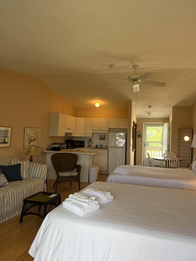 Others 3, The Braemar Condominium, Barnstable