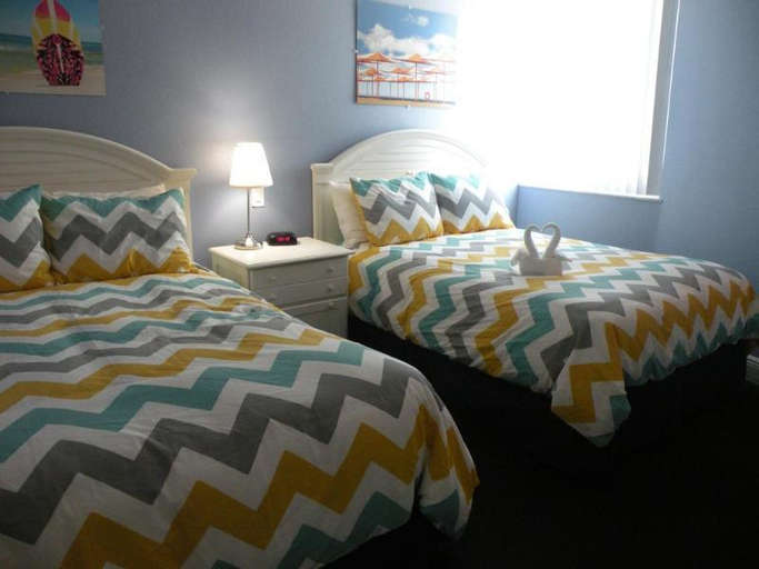 Bedroom 3, Pelican Pointe Hotel, Pinellas