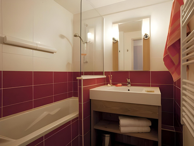 Bathroom, Residence Pierre & Vacances Les Gemeaux, Savoie