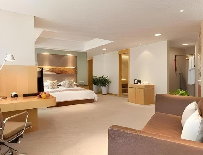 Bedroom 2, Ramada Plaza Chuzhou, Chuzhou