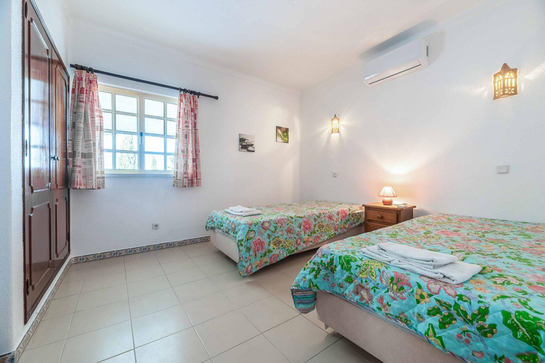 Bedroom 2, Villa Natalia Sun, Albufeira