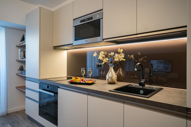 Others 5, NOVOS Luxury Suites, Municipiul Bucuresti