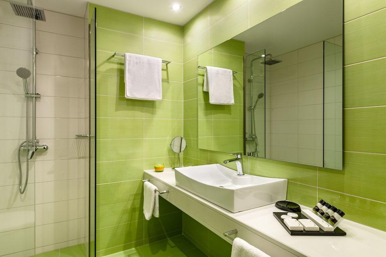 Bathroom 5, Lagaria Apartments, Central Macedonia