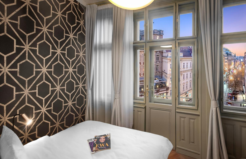 Others 4, Mottl House by Adrez, Praha 1