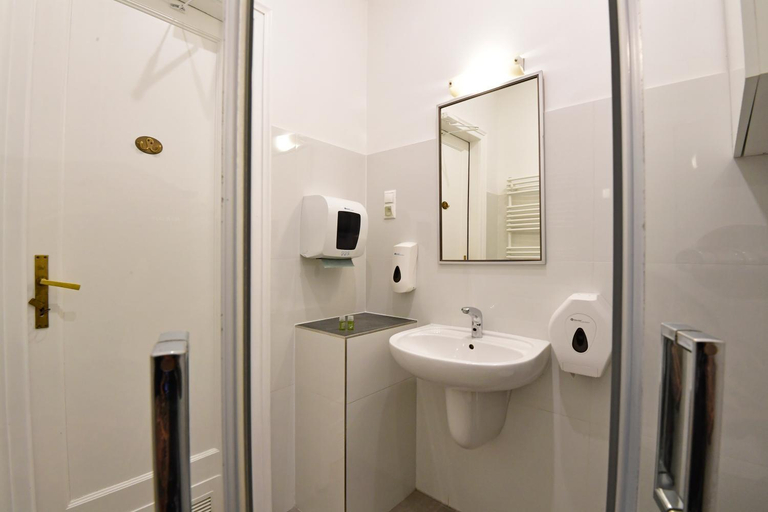 Bathroom 3, Hostel Deco, Kraków City