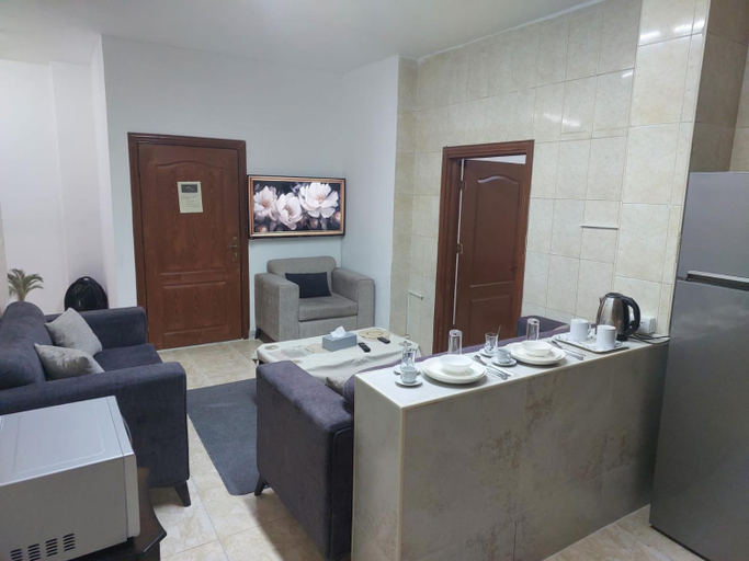 Others 2, Cozy Home 4, Wadi Essier
