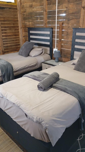 Bedroom 2, Wanderlust Bergville, Uthukela