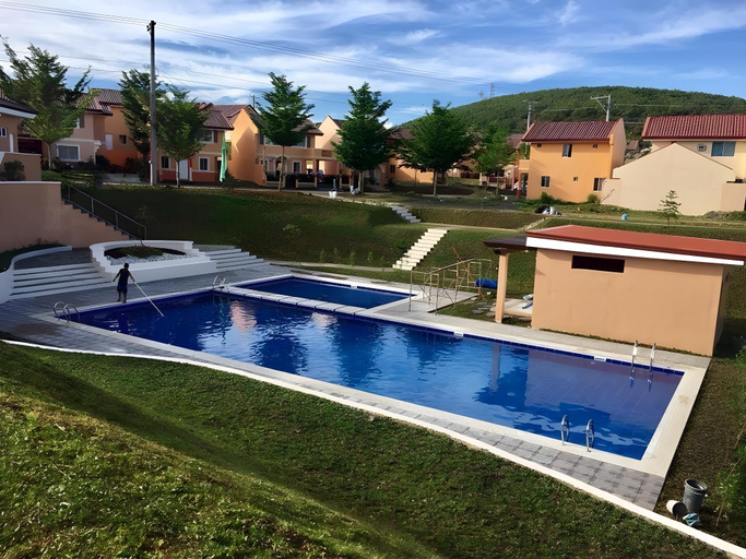 Sport & Beauty, Hillview Apartment - Free Pool Access  & Wifi , Tagbilaran City
