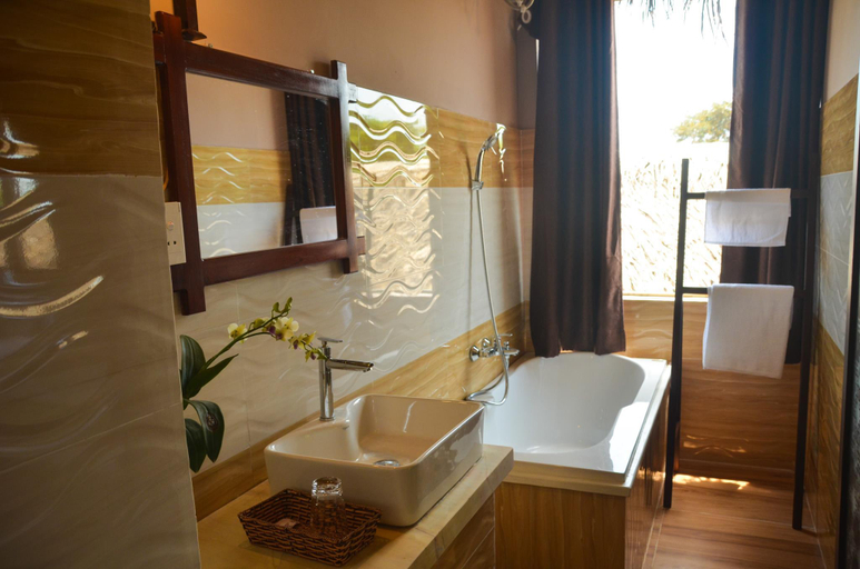 Bathroom 3, Hoi An Coco Bungalows, Da Nang