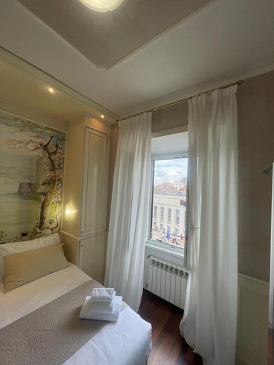 Bedroom 2, Dama Opera Elegantia Rooms, Roma