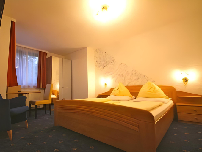 Bedroom 3, Hotel Altmann, Wien