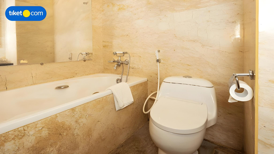 Bathroom 4, Hotel Selyca Mulia Samarinda, Samarinda