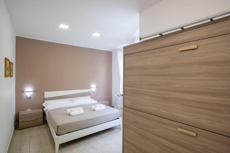 Bedroom 3, Nemesi, Salerno