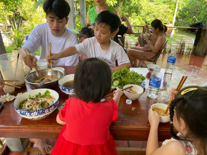 Food & Drinks 2, Phu Yen Homestay in Dát Phú Village, Đông Hòa