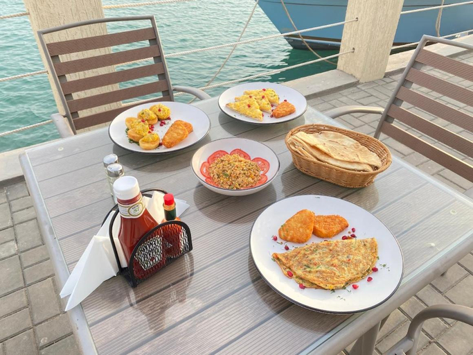 Food & Drinks 5, Dolphin Beach Resort Tourist Accommodation, Yanbu