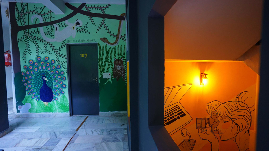 Public Area 3, Bunk Stay Rishikesh - Hostel, Garhwal