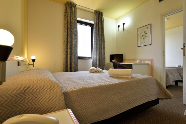 Bedroom 3, Orri Hotel, Ogliastra