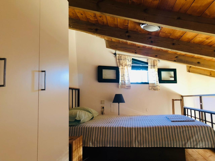 Bedroom 2, Entire house - 2 annexed apartments -Private place to swim-large terrace- Unlimited view, Crete