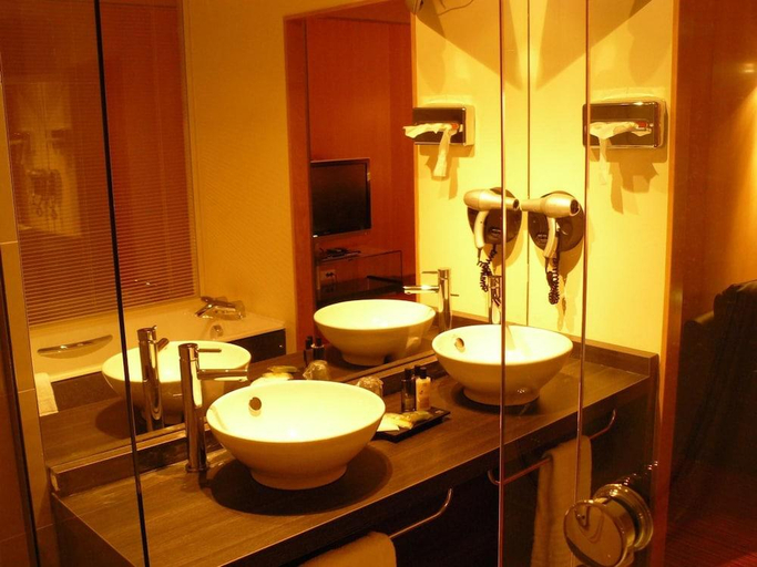 Bathroom 5, Residhome Paris Senart, Seine-et-Marne
