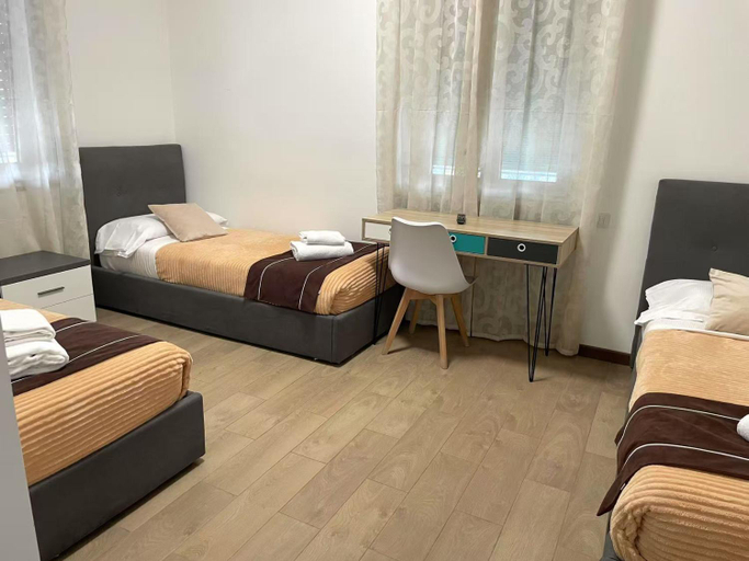Others 4, FIERA ROOMS, Verona