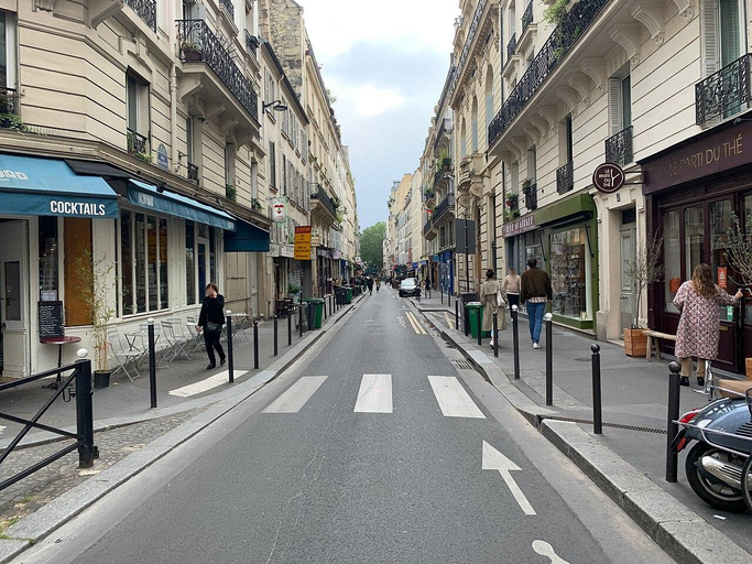 Others 5, Bridgestreet Le Marais - Leshalles - République, Paris