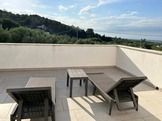 Others 3, Fiorina House Ostuni, Brindisi