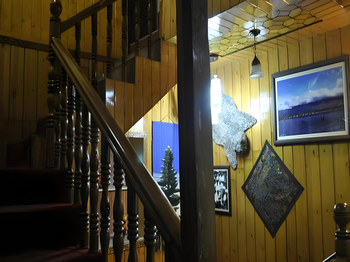 Others 4, Hotel Khaleel Palace, Baramulla